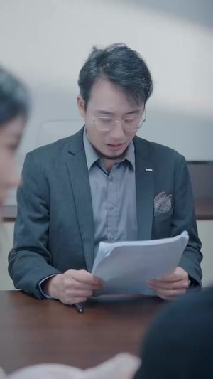 （黑色迷恋62集）独家短剧一键解锁观看封面图