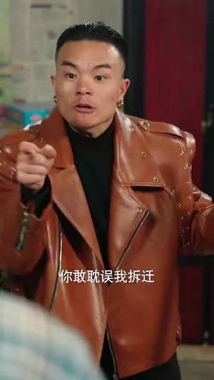 （富贵还乡30集）全集短剧手机流畅播放封面图