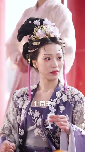（朕与她64集）官方短剧全集高清畅看封面图