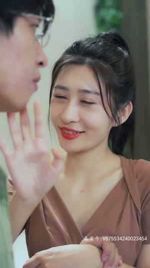 （我和房东的秘密，我的美女室友，这个房客不一般（全集））全集剧情短剧随心看封面图