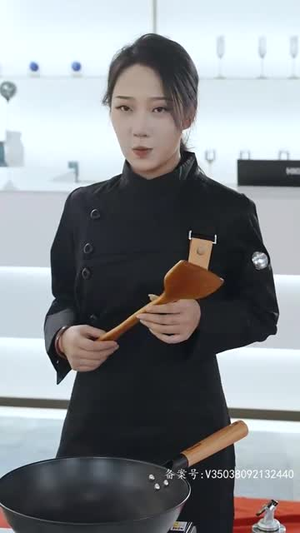 （热辣滚烫之华丽变身85集）全集短剧手机在线观看封面图