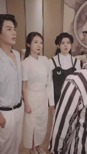 （夫人别省了邱总不差钱81集）短剧全集高清播放不卡顿封面图