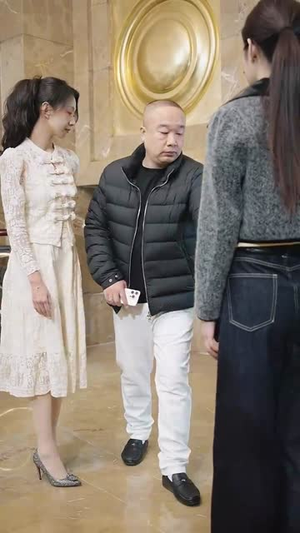 （错把谎言当爱情32集）高清流畅短剧即刻播放封面图