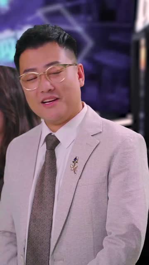 （弃妇荣耀35集）高清短剧全集在线任意看封面图
