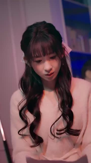 （同居后发现温柔老公人设崩了119集）高清短剧全集任你选看封面图