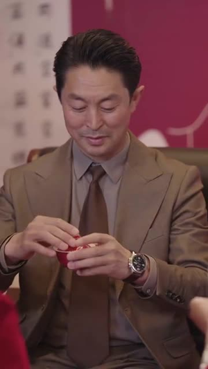 （灵魂互换：爱与救赎的奇迹33集）独家短剧平台免费播放封面图