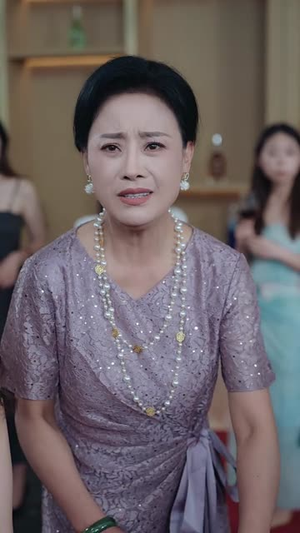 （我交白卷你慌什么60集）独家短剧免费解锁观看封面图
