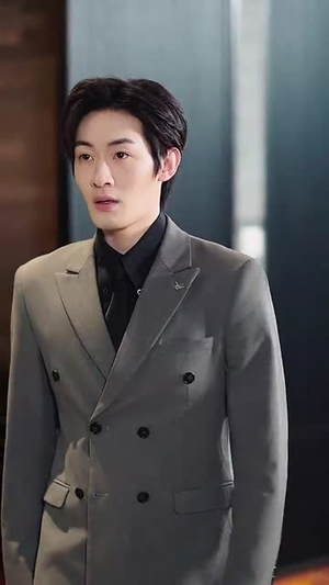 厉律师的闪婚娇妻是传世帝尊(50集) 厉律师的闪婚娇妻是传世帝尊(50集)短剧合集通宵追更版